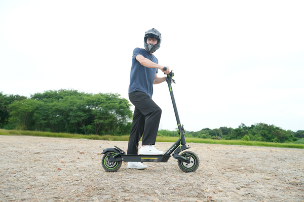 isinwheel S10MAX – Le choix idéal pour les trajets quotidiens et les aventures tout-terrain